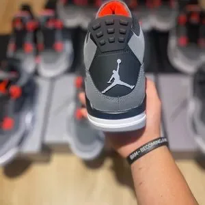 Jordan | Shoes | Jordan 4 Infared Size 65y7y9m95mm105m  display picture 1